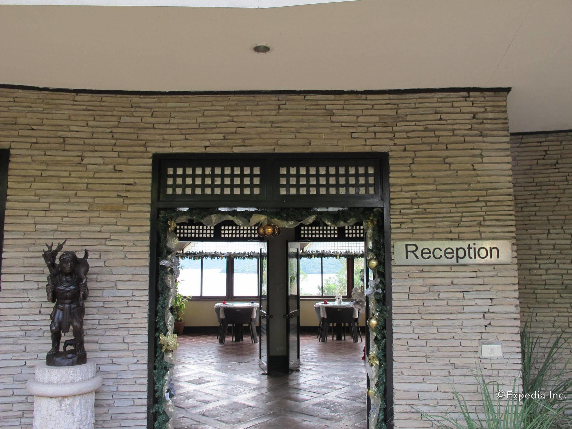 Utopia Resort & Spa Puerto Galera Exterior foto